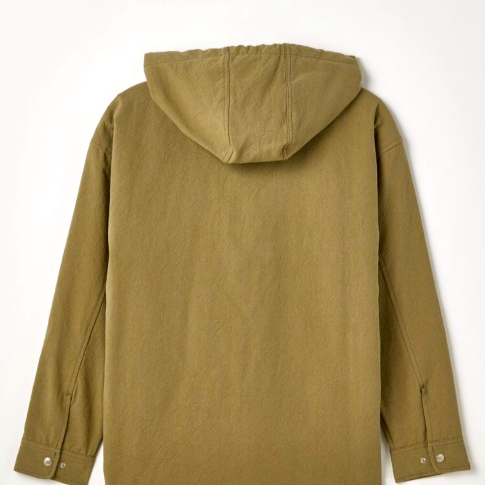 U O Quilted shirt jacket by BDG Adjustable hood,flapped pockets at the chest. - Picture 4 of 5